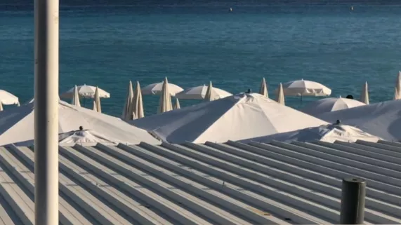 ETRE NE QUELQUE PART