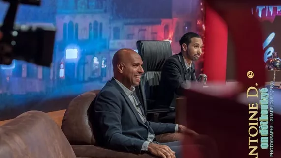 LE PRESQUE LATE SHOW Olivier SERVA