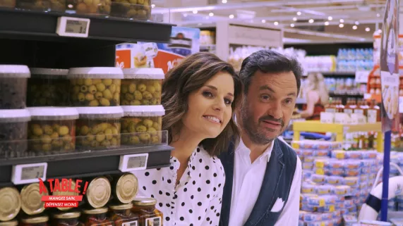 « A TABLE ! Mangez sain, dépensez moins » « A TABLE ! Mangez sain, dépensez moins »