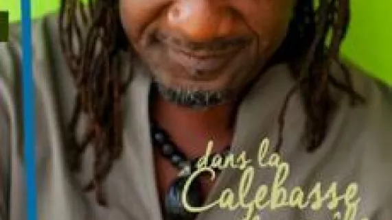 B WORLD CONNECTION visuel de l'album de Dominik Coco