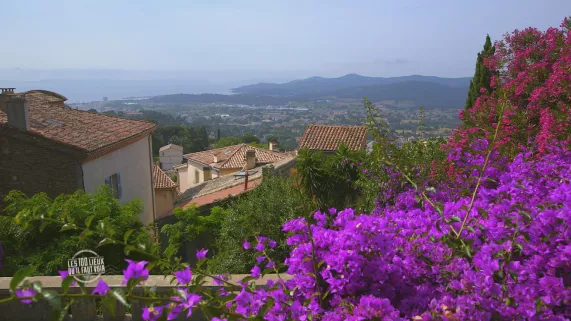 LES CENT LIEUX QU'IL FAUT VOIR