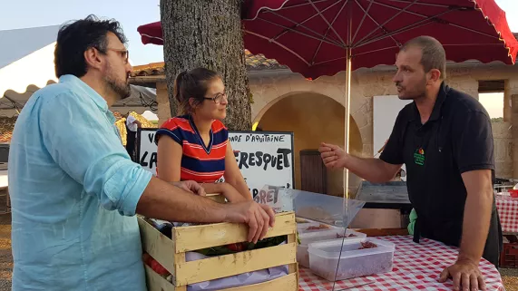 France et David font le marché