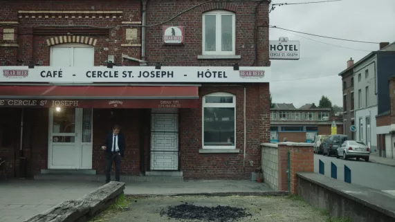 LES RIVIERES POURPRES