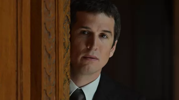 Luc ROUX - © Fidélité Films / Caneo Films / Mars Films HOMME QU'ON AIMAIT TROP (L')