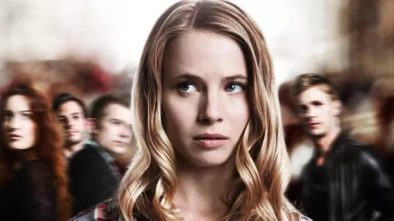 CHER JOURNAL, AUJOURD'HUI JE VAIS ETRE TUEE CHER JOURNAL, AUJOURD'HUI JE VAIS ETRE TUEE