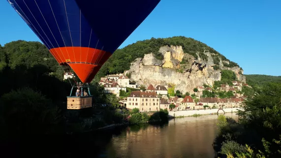 FAUT PAS REVER DANS LE PERIGORD