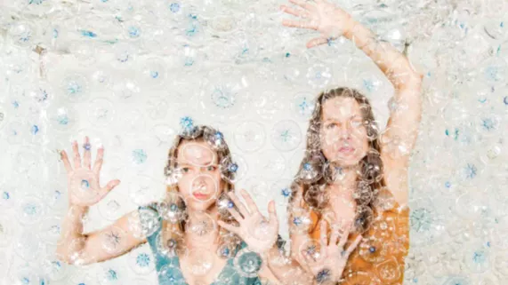 Las Hermanas Caronni