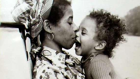 Des goyaves pour la route ©Palaviré Productions Des goyaves pour la route