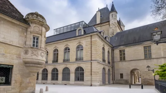 Musée des BA Dijon vue rue Longepierre 2019 -© Mairie de Dijon