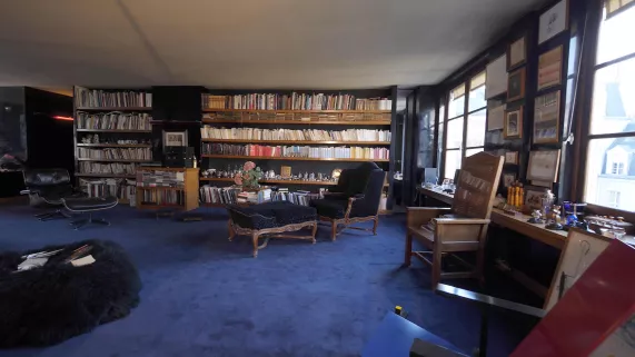 UNE MAISON, UN ARTISTE