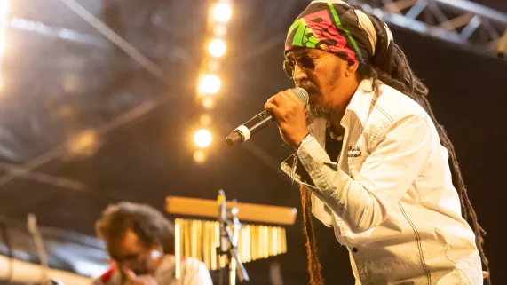 CONCERT DE RACINE TATANE