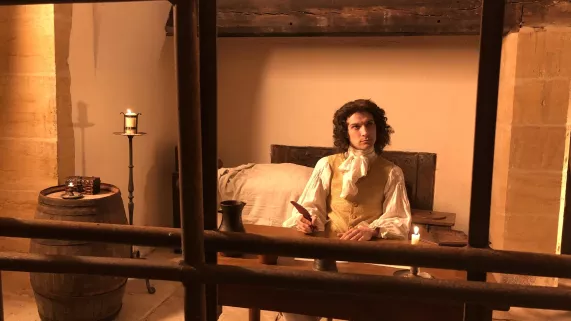 VOLTAIRE OU LA LIBERTÉ DE PENSER