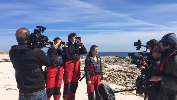 Marine Barnerias avec équipe de tournage Marine Barnerias en tournage