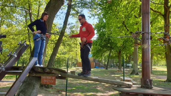 Pourquoi chercher plus loin - Chloé - crédit FTV