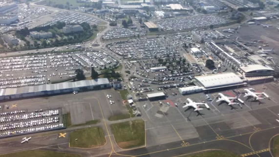 Aéroport Nantes Atlantique  Aéroport Nantes Atlantique