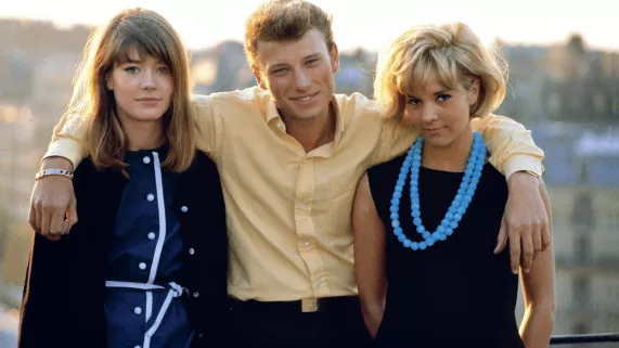 GÉNÉRATION SALUT LES COPAINS