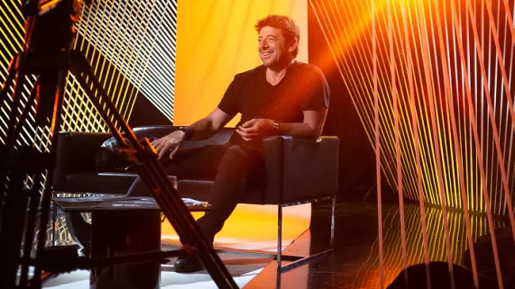PATRICK BRUEL ENTRE LES LIGNES
