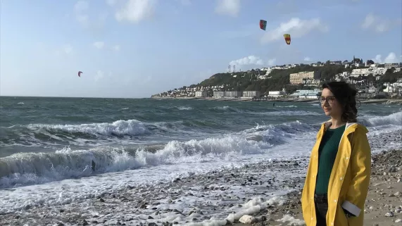 Dans les bras d'un matelot