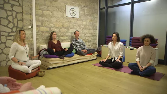 ENQUÊTE DE SANTÉ : SOIGNER LA DÉPRESSION AUTREMENT