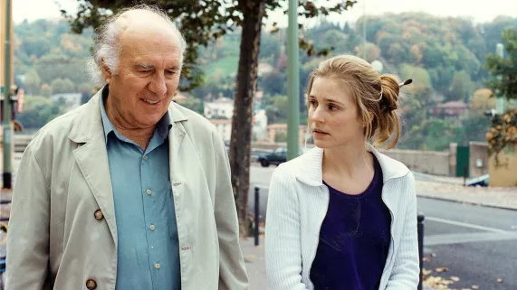 M. Piccoli dans Tout va bien on s'en va disponible sur france.tv M. Piccoli dans Tout va bien on s'en va disponible sur france.tv