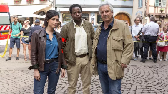 MEURTRES À COLMAR MEURTRES À COLMAR