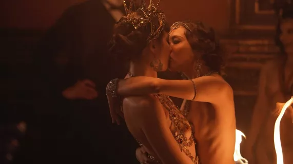 © Alain GUIZARD - Mother Production - FTV