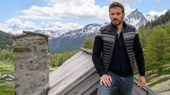 ALEX HUGO : JOUR DE COLÈRE ALEX HUGO : JOUR DE COLÈRE