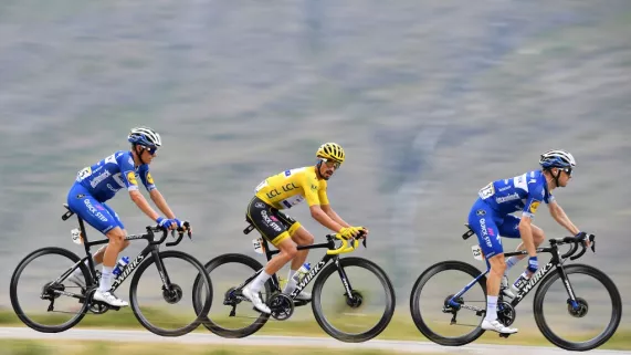 F3 S42 - Le cyclisme continue sur France 3 (Oct 2020) - Amstel Gold Race et Paris-Tours