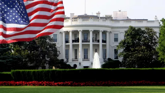 © Günther Simmermacher & Cianna Woods - Pixabay SOIRÉE DOCUMENTAIRE À L'OCCASION DES ÉLECTIONS AMÉRICAINES