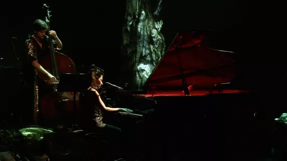 Delphine Coutant  Delphine Coutant