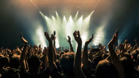 CONCERT 1920 HAUTS LES TALENTS (c) shutterstock.jpg