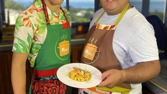 Ai Hotu #24 Ai Hotu #24