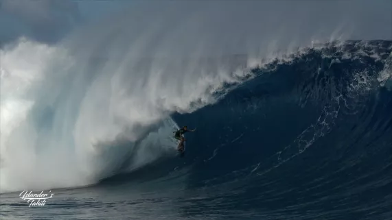 S4 Ep39 - 5 - Bomb 14 ans Islander's Tahiti