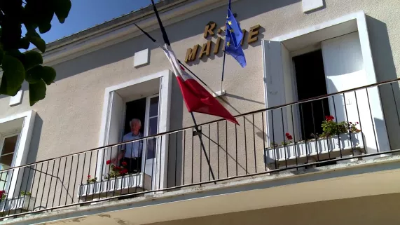 Les écharpés  Les échaprés