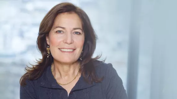 MEMONA HINTERMANN MEMONA HINTERMANN