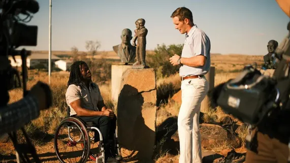 Un journaliste noir passe une semaine à Orania, en Afrique du Sud, une ville réservée aux Blancs en pleine expansion.