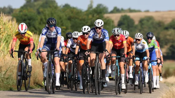 Peloton JF5- Championnat de France de cyclisme