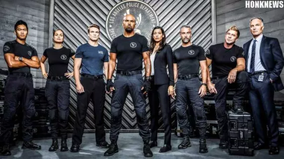 SWAT SAISON 3 Retour de Shemar Moore et son équipe pour la suite de la troisième saison de la série américaine SWAT. Tous les lundis à partir du 29 novembre 2021 sur Réunion la  1ère.