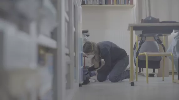 De l'amiante dans les écoles Enquête exclusive France 3 Régions : de l'amiante dans les écoles