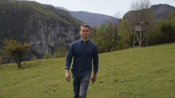 © Winter Productions © Winter Productions