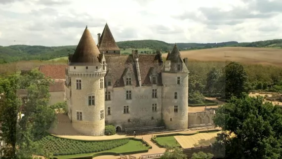 Au fil de la Dordogne Au fil de la Dordogne