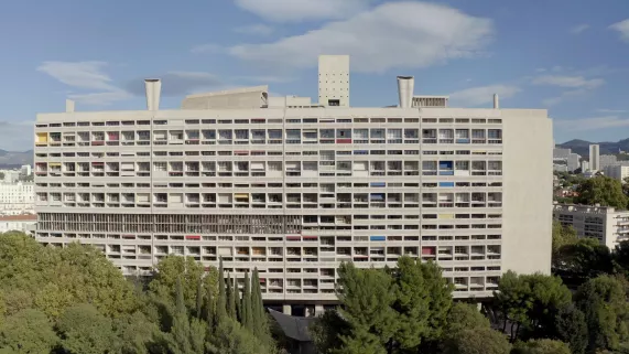 MetH de légende La Cité radieuse © Magneto TV