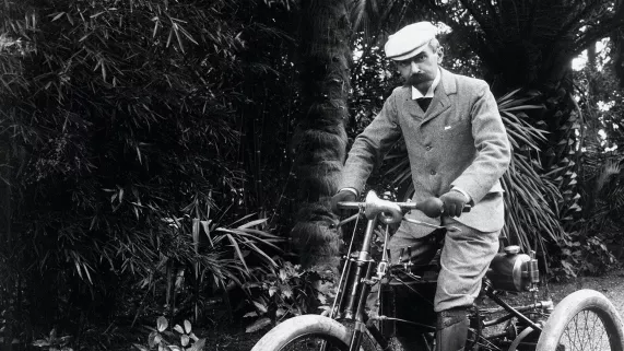 © Kysayang PIERRE DE COUBERTIN, GRANDEUR ET MYSTERES DU PERE DES JO