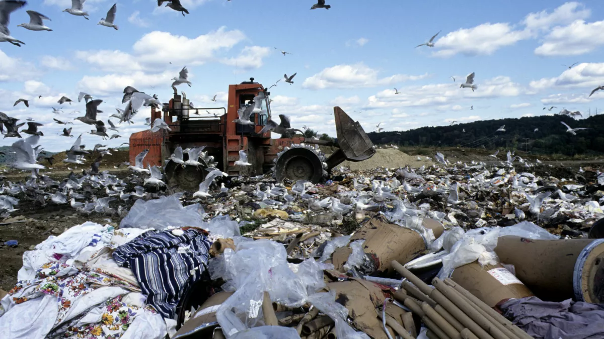 Le traitement des déchets Le traitement des déchets