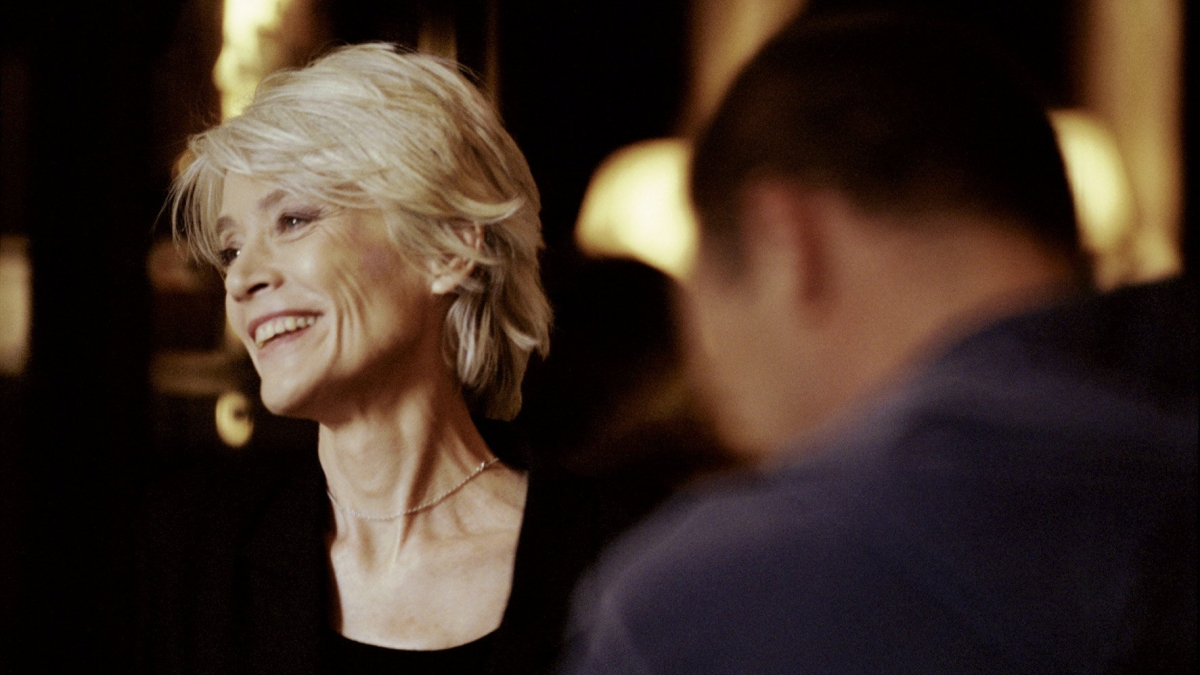 Françoise Hardy tout sourire