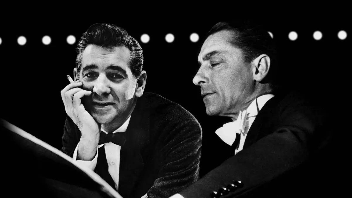 Leonard Bernstein et Herbert von Karajan : deux maestros. © Zadig Productions Leonard Bernstein et Herbert von Karajan : deux maestros.