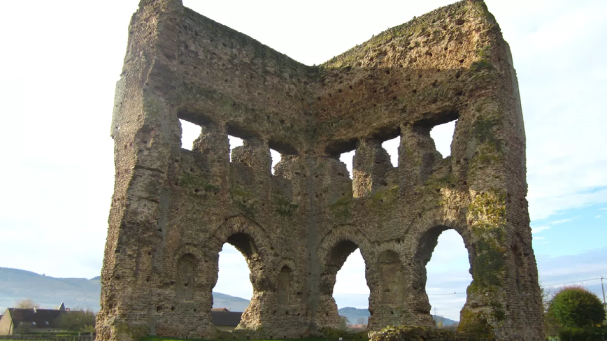 Autun, capitale gallo-romaine Autun, capitale gallo-romaine