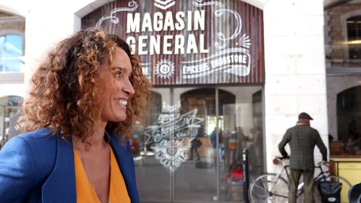 Marie-Sophie Lacarrau présente IN SITU, mercredi 4 mai 2016 Marie-Sophie Lacarrau nous fait découvrir dans cette nouvelle émission les secrets du marché du bien-être