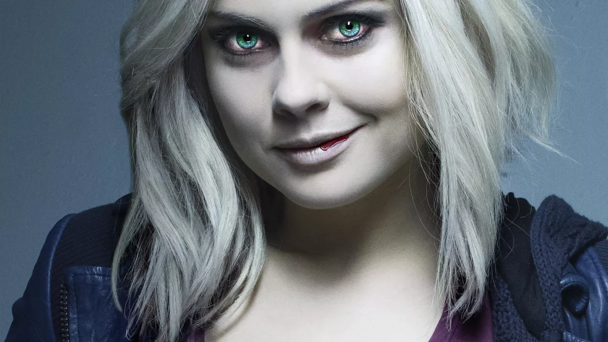 © 2015 Warner Bros. iZOMBIE
