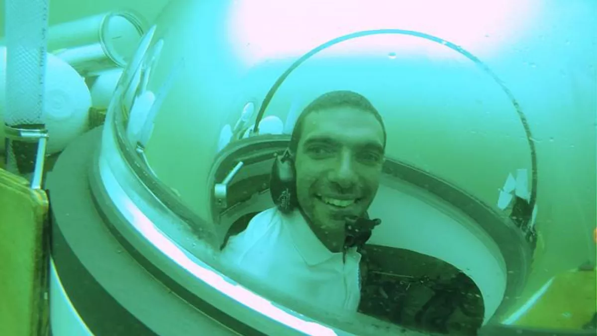 Antoine dans son sous-marin